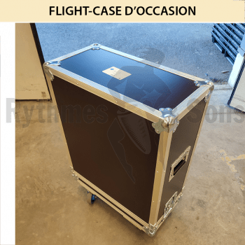 Flight-case - 645x325xH915 
Malle type cloche-1