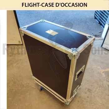 Flight-case - 645x325xH915 
Malle type cloche-1