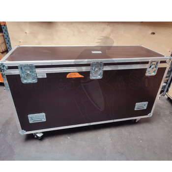 Flight-case - 1600x600xH950 
Malle Classique-1