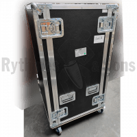 <strong>620x680xH1220</strong> <br>Flight-case armoire