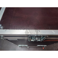 Flight-case - 550x550xH1010 
Malle Classique-5