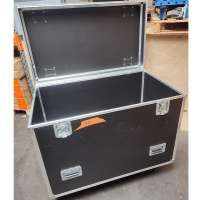 Flight-case - 1200x600xH800 
Malle Classique composite-2