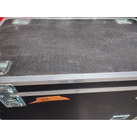 Flight-case - 1200x600xH800 
Malle Classique composite-4