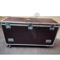 Flight-case - 1600x600xH950 
Malle Classique-2