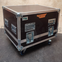 Flight-case - 745x620xH505 
Malle type cloche-2