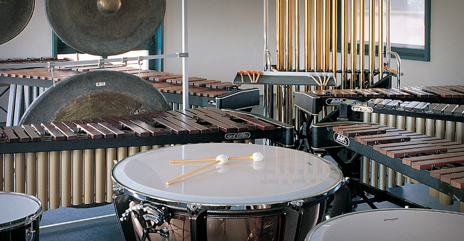 Fabrication, distribution d'instrument de percussion